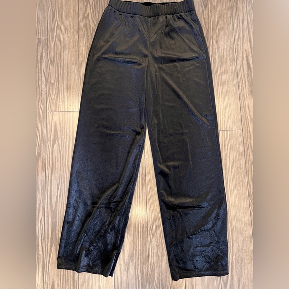 Black Velvet Twik (Simons) Pants S - Picture 2 of 2